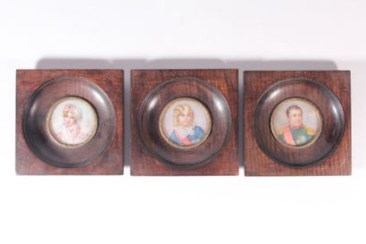null Trois miniatures dans le goût du XIXème
Napoléon 1er, Élégante et enfant 
Dans...