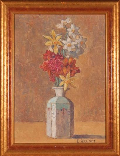 null Émile BRUNET (1871-1943)
Bouquet.
Oil on canvas signed lower right.
33 x 24...