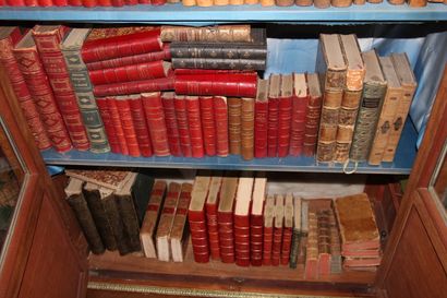 null Important ensemble de livres reliés XIXème siècle dont : Lamartine, Victor Hugo,...