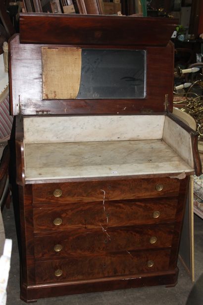 null Mahogany veneered chest of drawers, opening with a flap and four drawers in...