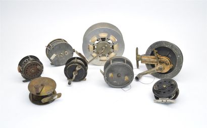 null VARIOUS REELS

One Reflex, 2 Albens, one copper reel, 2 others without mark....