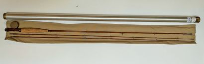 null FLY CROWN

Phillipson Peerless Cane #302, split bamboo, 2 strands, 2 scions,...