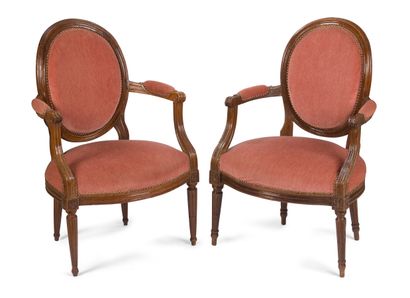 TWO BEECHWOOD ARMCHAIRS WITH BACKRESTS IN...