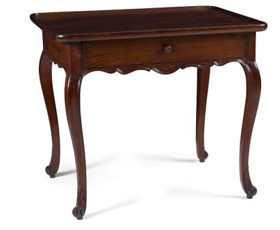 null MAHOGANY TABLE MOULDING

the tray in cabaret, the belt opening to a drawer resting...