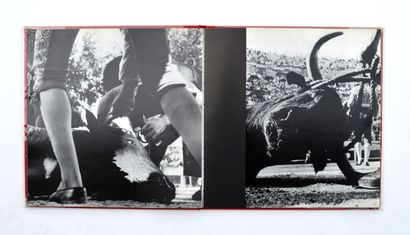null CLERGUE (Lucien)

Toros Muertos. Photographies de Lucien Clergue. Volume réalisé...