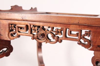 null Carved wooden saddle with openwork decoration in Far Eastern style

Moving base...