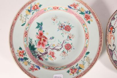 null Two porcelain plates with polychrome decoration: flowers in the taste of the...