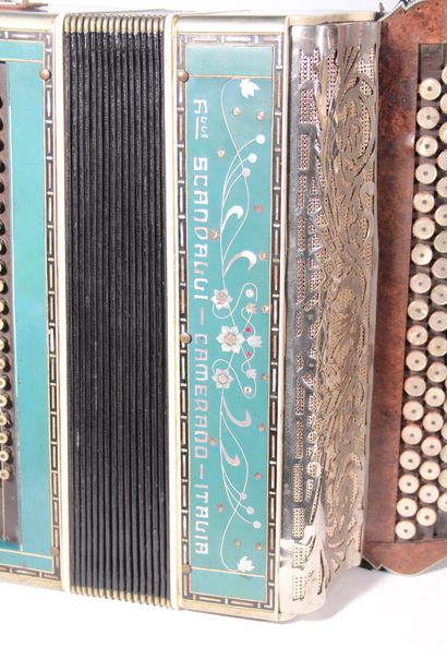 null Accordion FRATELLI CROSIO (Stradella) 

Imported from Italy

It comes with an...