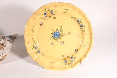 null Montpellier earthenware plate with polychrome decoration of roses on yellow...