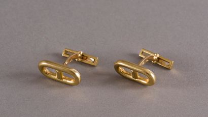 null Pair of cufflinks in yellow gold 750 thousandths, in the Hermès style 13.7 ...