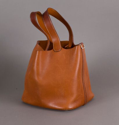 null Hermès, Picotin bag from 2004, in natural Barenia calfskin, white saddle stitching,...
