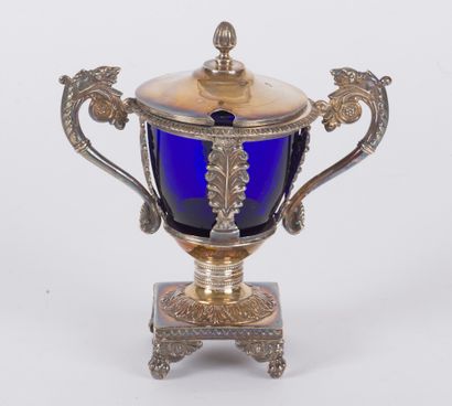 null Mustard pot in silver 950 thousandths Paris 1819-1838, decoration of palmettes,...