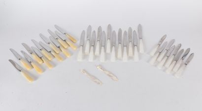 null Twelve large and eight small knives with rectangular mother-of-pearl handles,...