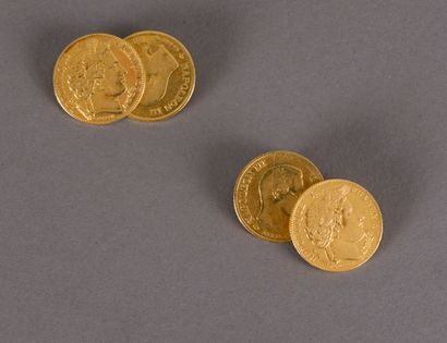 null Pair of gold cufflinks consisting of four 10-franc gold coins linked by three-link...