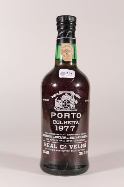 null 1977 - Porto Real Companhia Velha

Porto - 1 blle