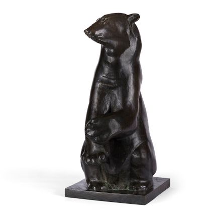 null Georges-Lucien GUYOT (1885-1973)

Standing polar bear, the model designed around...