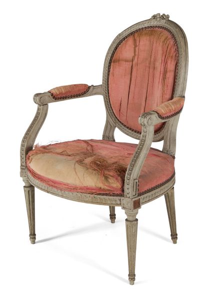 null MOULDED, CARVED AND PAINTED WOODEN ARMCHAIR

with cabriolet back and decoration...
