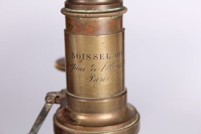 null Brass microscope from Boissel Opticien, 19, quai de l'Horloge in Paris

In its...