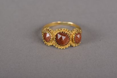 null Ring in yellow gold 750 thousandth of the XIXth century, the ring half-jonc,...