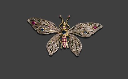 null Brooch pendant Butterfly in gold 750 thousandths and silver 925 thousandths...