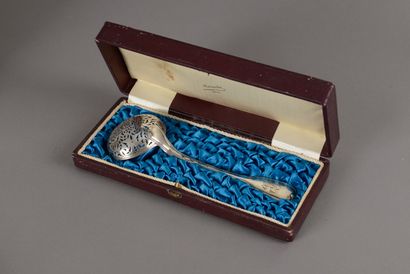 Spoon saupoudreux old regime out of silver...