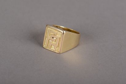 null Chevalière in yellow gold 750 thousandths numbered PR 19,9 g.