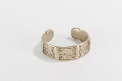 null Open bracelet in silver metal - Morocco end of XIXth century.