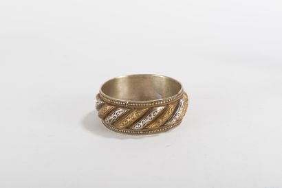 null Bracelet "Shams Wa Qmar, Lune et soleil" en argent 800 millièmes, les côtes...