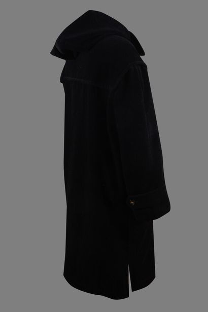 null Hermès, duffle coat for man in black wool, inside in silk twill printed "Daïmyo,...