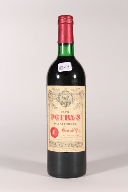 null 1979 - Petrus

Pomerol - 1 bottle