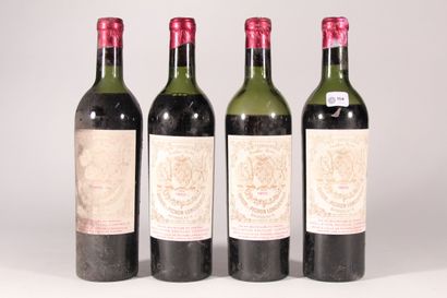 null 1950 - Château Pichon Baron

Pauillac - 4 bottles (2 fair, 1 low & 1 very l...