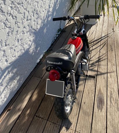 null 
KAWASAKI Type KV 75 moped MTL black and red, 1 seat from 01/01/1978 serial...