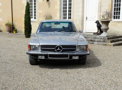 null 
MERCEDES 450SLC
Coupe 2 doors 5 seats, type 450SLC from 27/11/1975, serial...