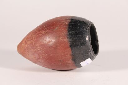 null Vase « black top » en terre cuite.

Egypte prédynastique, Période Nagada 4 000...