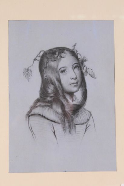 null École XIXème

"Portrait de jeune fille"

Crayon sur papier bleuté

30 x 21 cm

Encadrée...