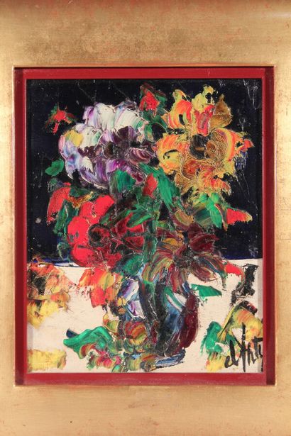 null René d'ANTY

"Bouquet"

Huile sur toile, signée en bas à droite

26 x 22 cm