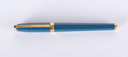 null S.T. Dupont Paris, Olympio (Fidelio) stylo bille en métal doré et laque bleu...