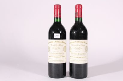 null 1986 - Château Cheval Blanc

Saint-Émilion Rouge - 2 blles