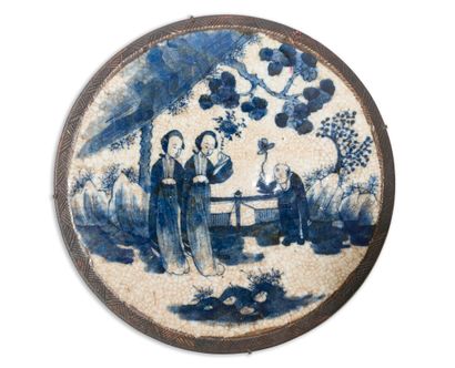 null Plat rond en porcelaine de Nankin

Chine, première moitié du XXème siècle

A...