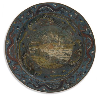 null Bassin en cuivre et émaux cloisonnés

Chine, XIXème siècle

L'intérieur à décor...
