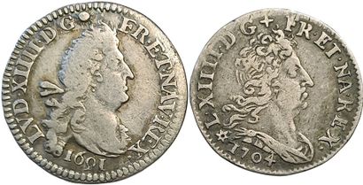 null Louis XIV. 2 monnaies : 4 Sols aux 2 L 1691 I (Gad.106, R2) et 5 Sols aux Insignes...