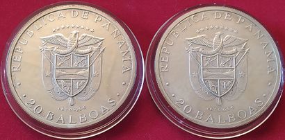 null Lot de 2 monnaies de 20 Balboas 1974. 60mm. Argent. 2 x 129,59grs (925/1000e)....
