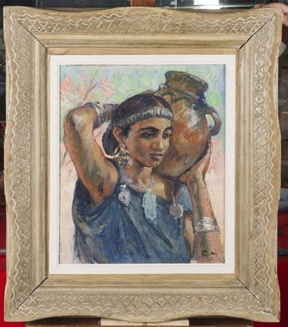 null Henri PONTOY (1888-1968)

Moroccan woman with a jar

Oil on canvas signed lower...