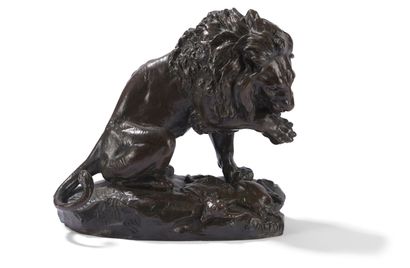 null FIGURE DE LION EN BRONZE À PÂTINE BRUNE

Signée de Charles Valton (1851-1918).

H...