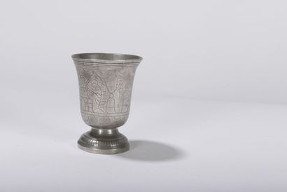 null PARIS - Coconut tumbler, engraved decoration of a shepherdess and a mill, hallmarked...