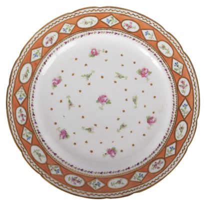 null Bordeaux

Plate with contoured edge in porcelain with polychrome decoration...