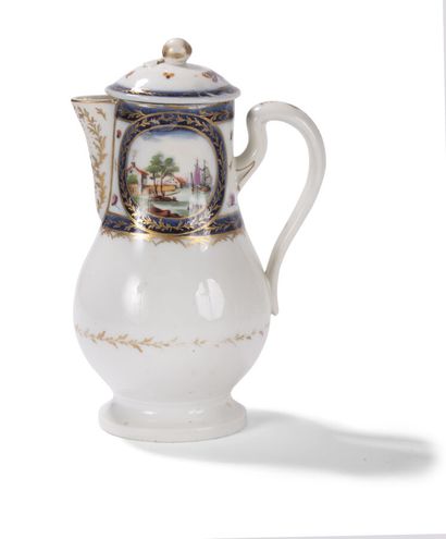 Bordeaux

Milk pot covered with form baluster...