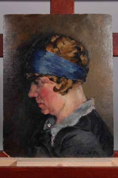 null Modern School

"Lady with a headband

Oil on cardboard signed lower right 

35...