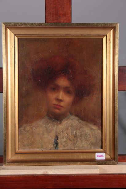 null Jean-Antoine VERGEAUD

"Portrait of a woman"

Oil on cardboard signed lower...