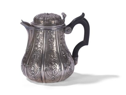 null SILVER EGOISTE POURER, PARIS CIRCA 1785

piriform with rich embossed and chased...